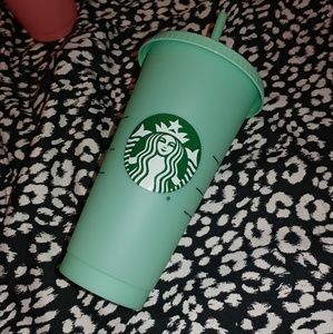 Starbucks color change cup